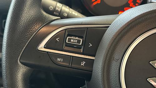 Suzuki Jimny Photo autoimg-7af37994169aa85e31ddfe2da7ad43a76b208ad9.jpg