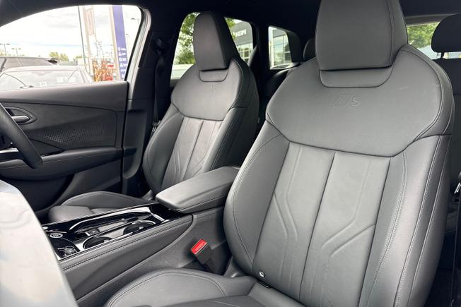 Audi Q3 Photo 21