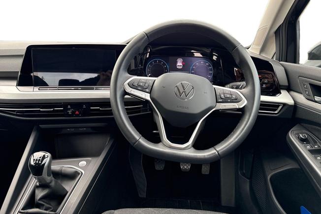 Volkswagen Golf Photo 11