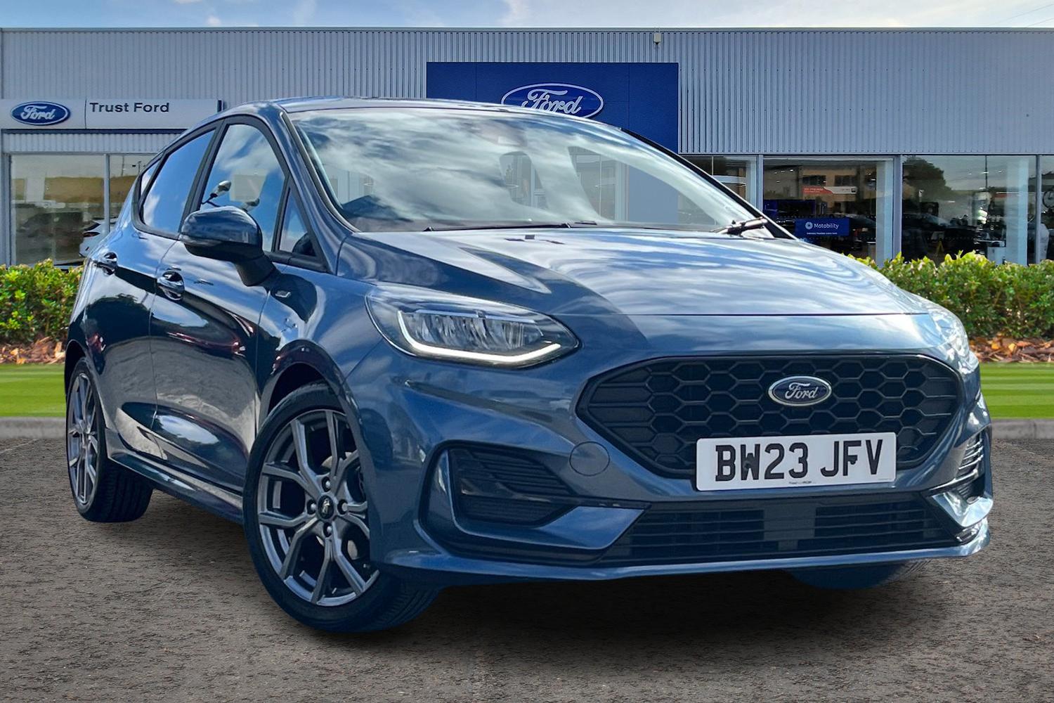 Ford FIESTA Photo 0