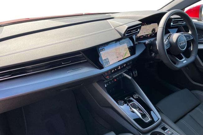 AUDI A3 Photo 2