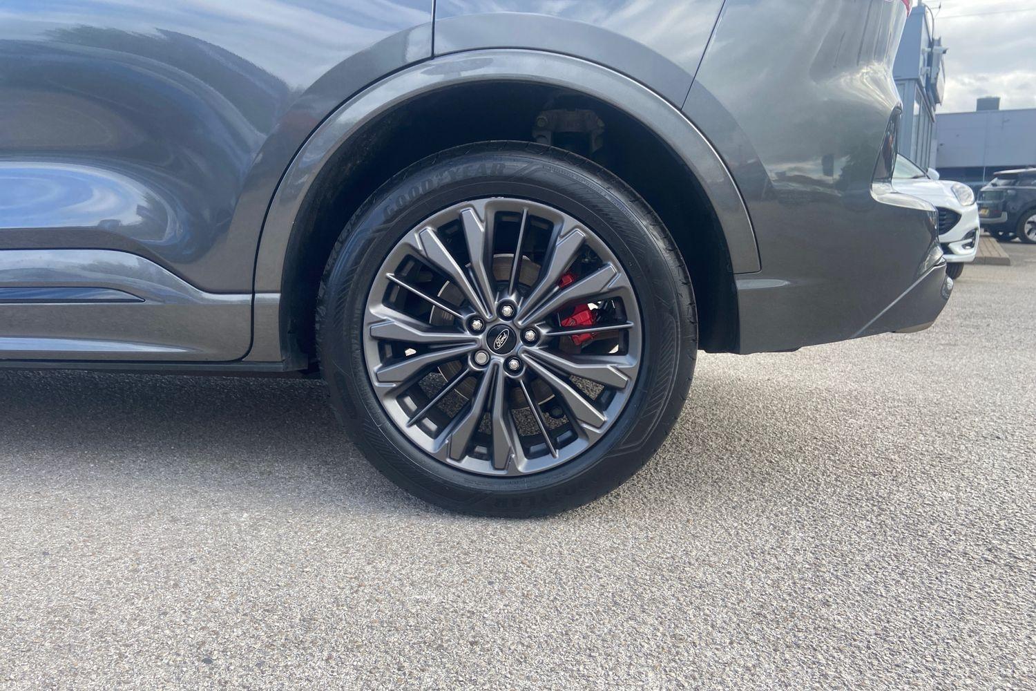 Ford KUGA Photo 7