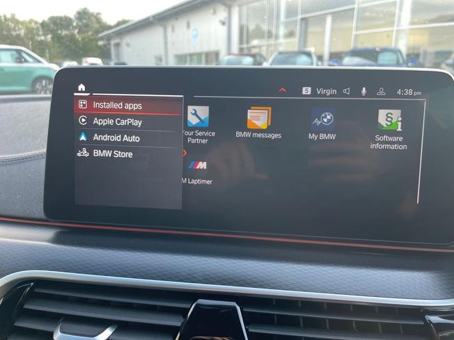 BMW 5 Series Photo 21