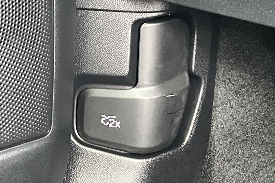 Ford Focus Photo autoimg-7b08d0d9a6b6f9c1a6b5c7f478f08c3bd922c852.jpg