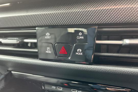 Volkswagen Golf Photo autoimg-7b0a2db7f32359f25aeb7fb9dfcde7503ec44fda.jpg