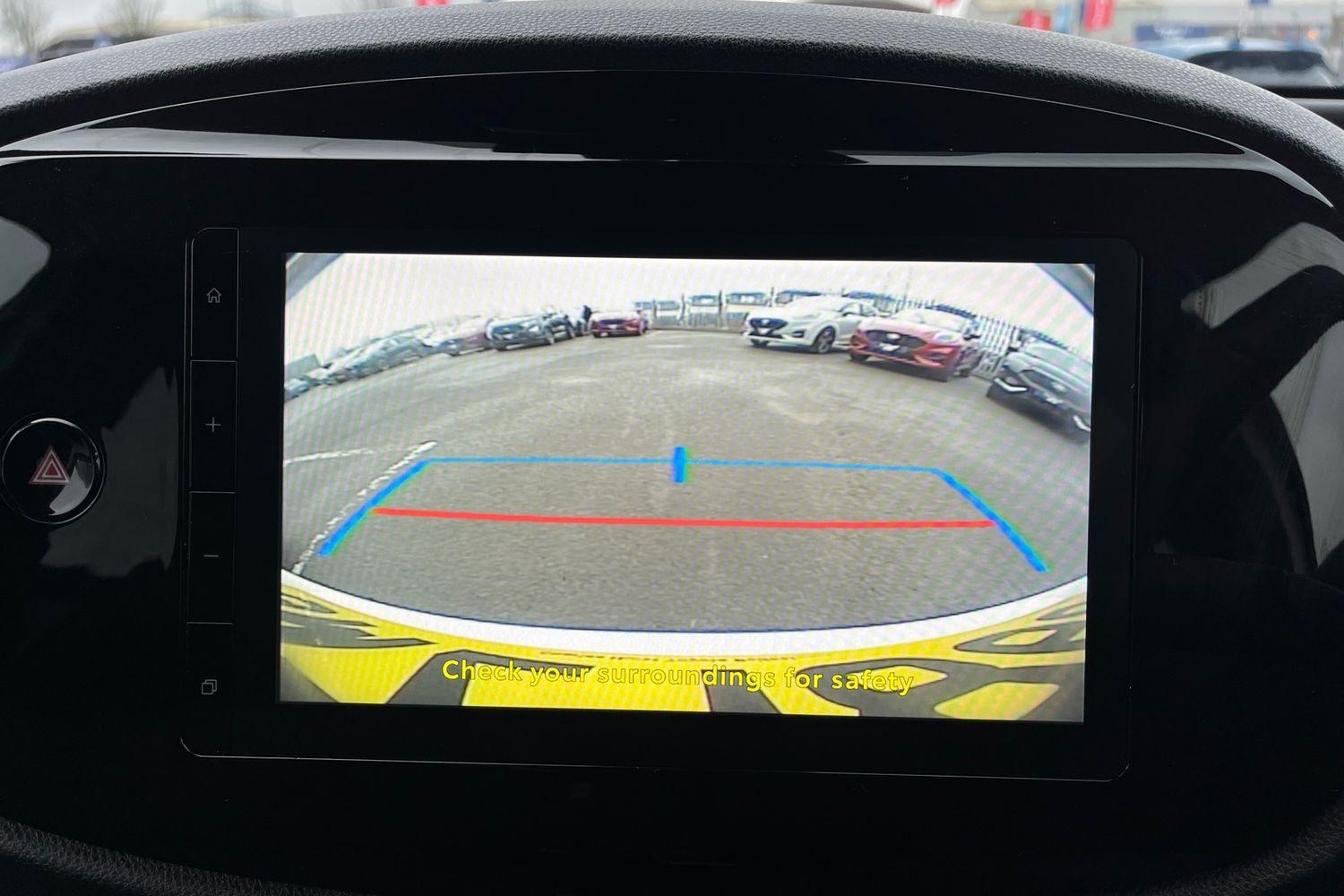 Toyota AYGO X Photo 26