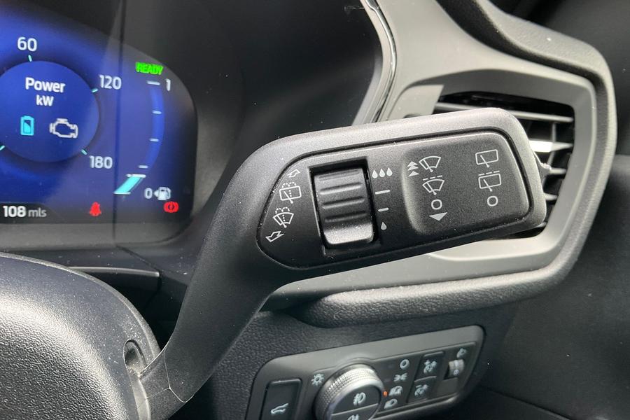 Ford Kuga Photo autoimg-7b0db93d390d95149d34da6d665b08ed65548b7a.jpg