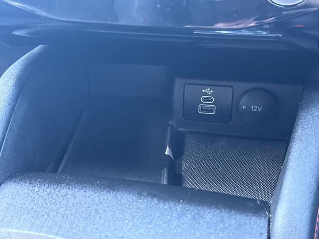 FORD Kuga Photo 55