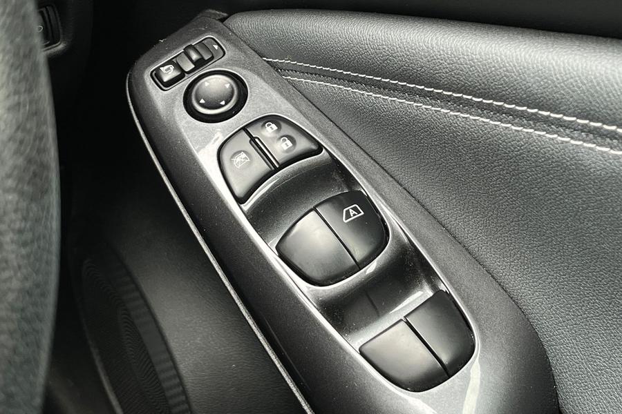 Nissan Juke Photo autoimg-7b13dd4eaaa1b8ab6ef205a451272c0927d52e67.jpg