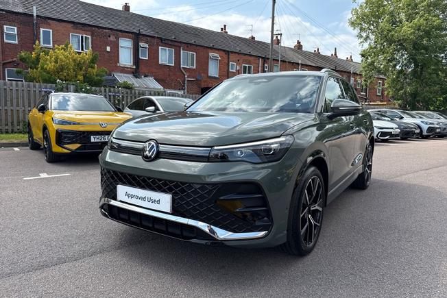 VOLKSWAGEN Tiguan Photo 22