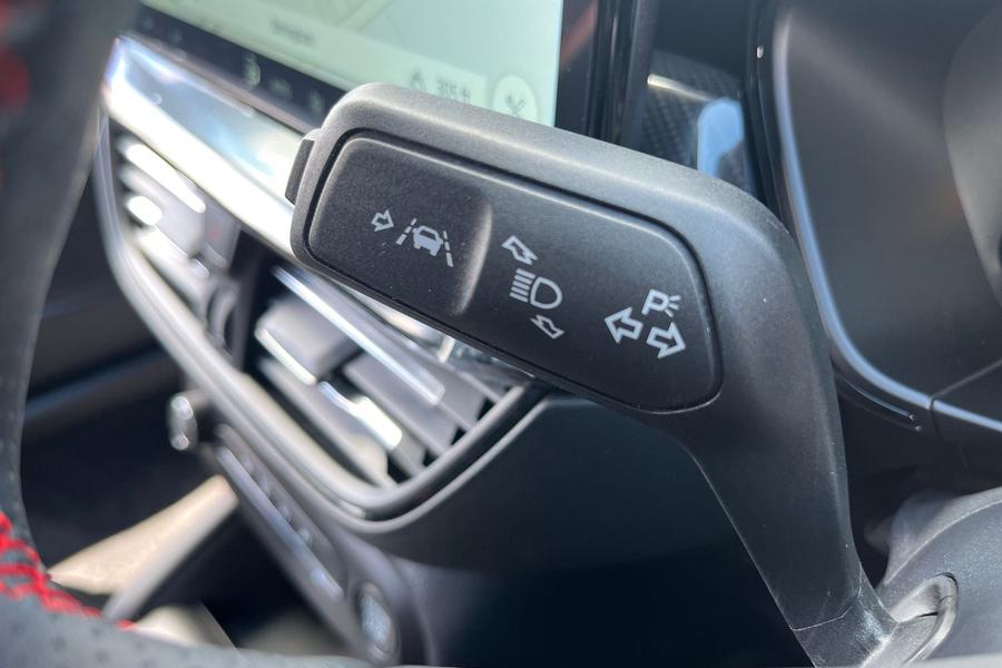 Ford Focus Photo autoimg-7b16ff3140ce2a5d01429abeb369b5f577177428.jpg