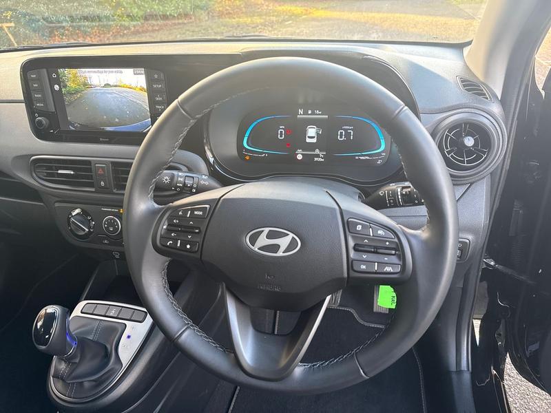 Used Hyundai i10 DV74NXL 33