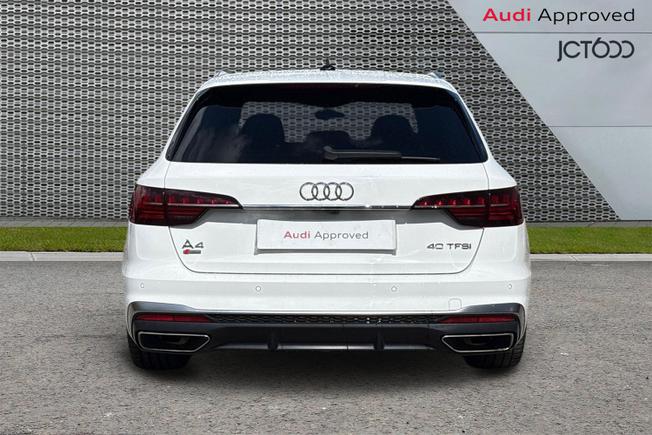 AUDI A4 Avant Photo 7