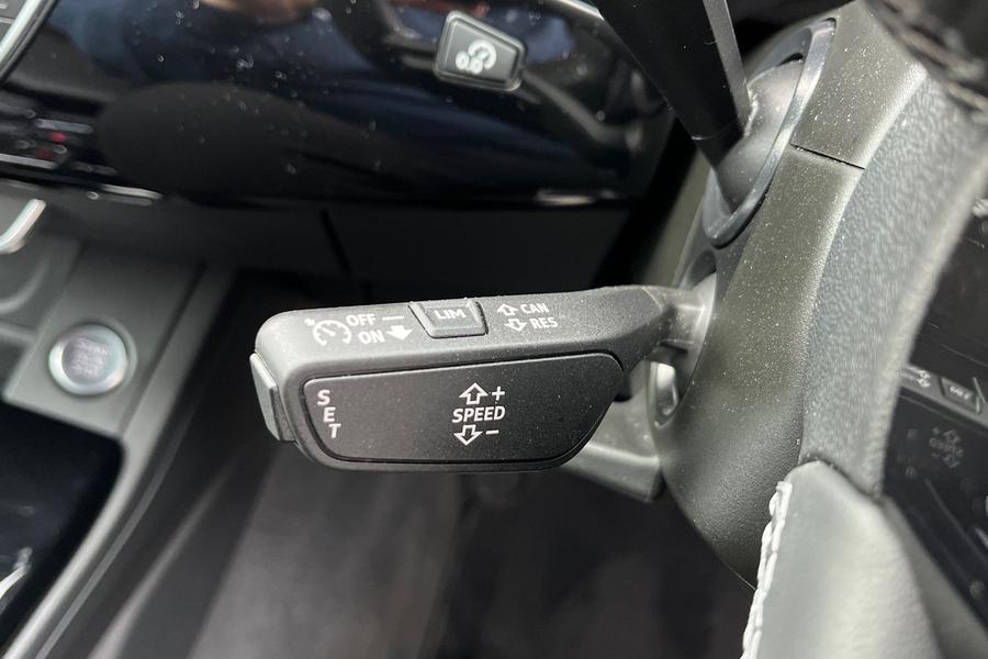 Audi A4 Avant Photo autoimg-7b2137badde409b9d40fd92c80afd8dc5b9a6892.jpg