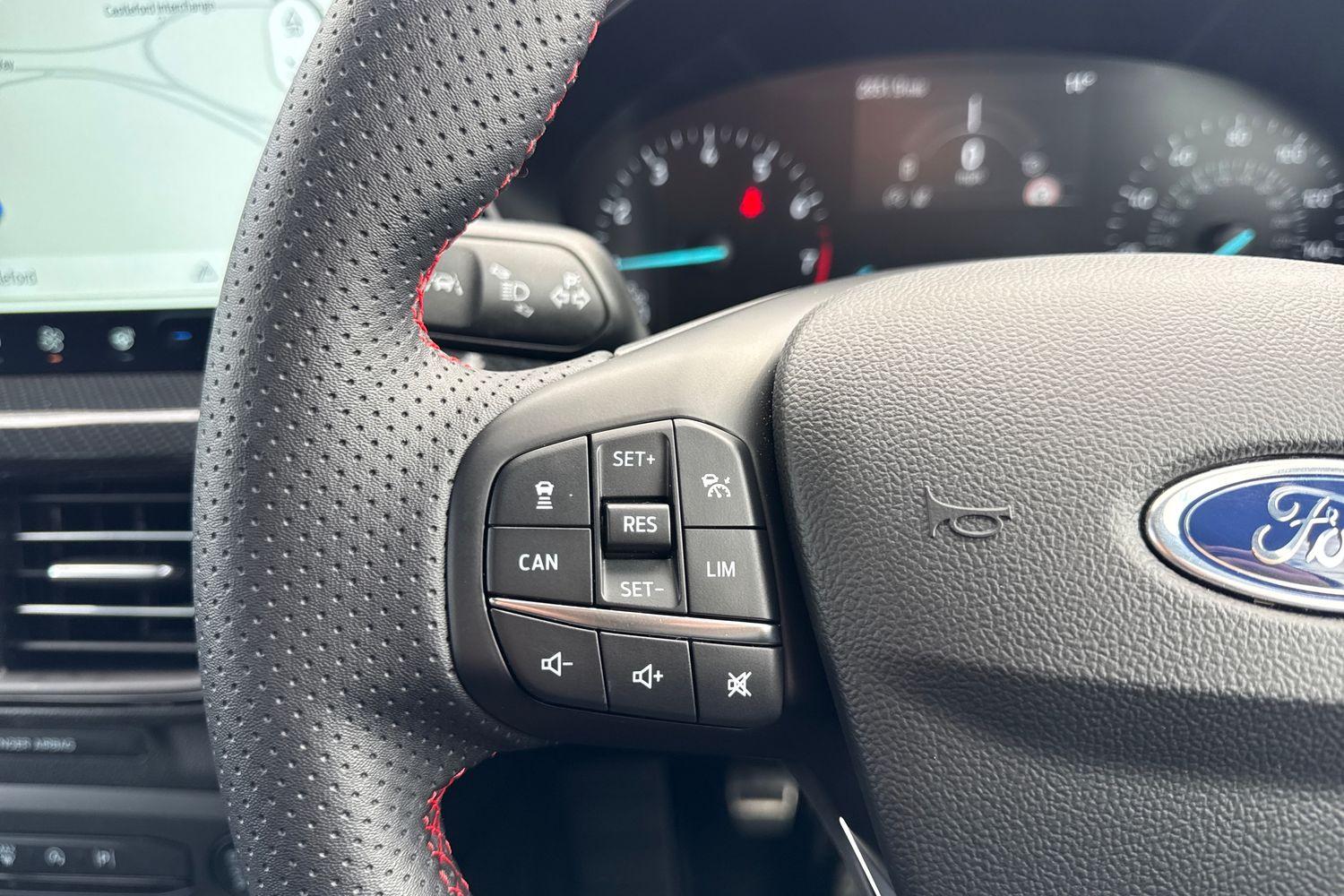 Ford FOCUS Photo 25