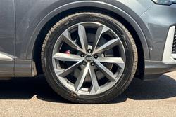 AUDI Sq7 Photo 5