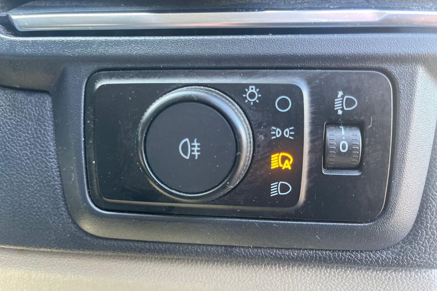 Ford TRANSIT CUSTOM Photo autoimg-7b25019db2df1441bc4442ffafee90d13c8124f6.jpg