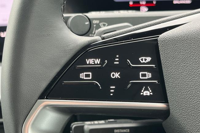 AUDI Q3 Photo 16