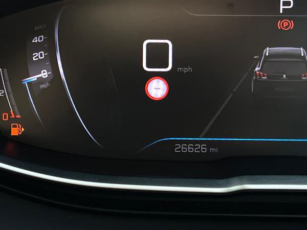Peugeot 5008 Photo autoimg-7b2c1fa4f66b2c42b3cc278c24bd88ea37f71807.jpg