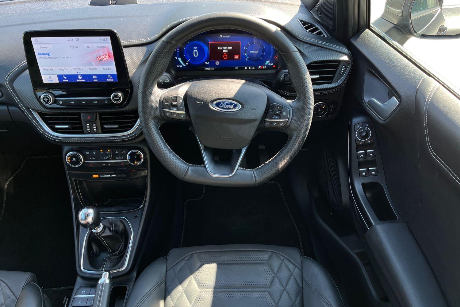 Ford PUMA Photo 10