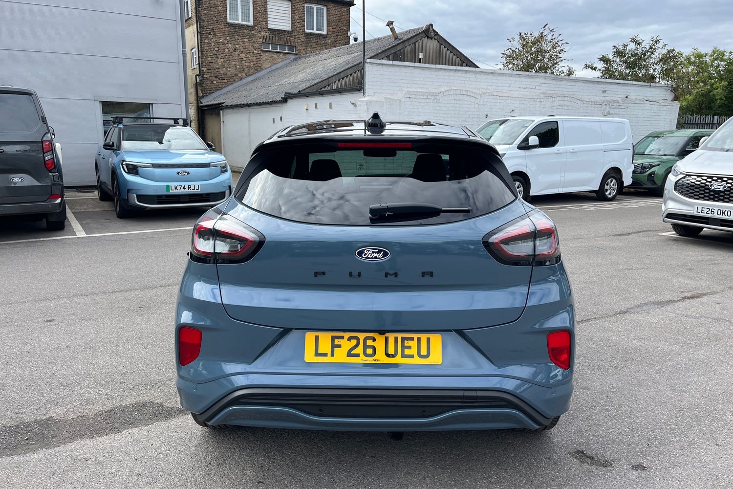 Ford PUMA Photo 34