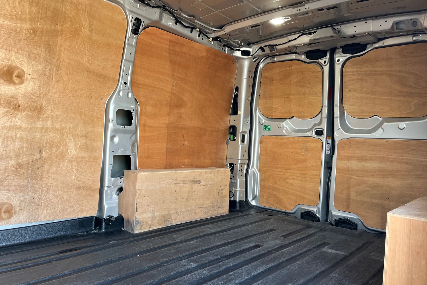 Ford TRANSIT CUSTOM Photo 3