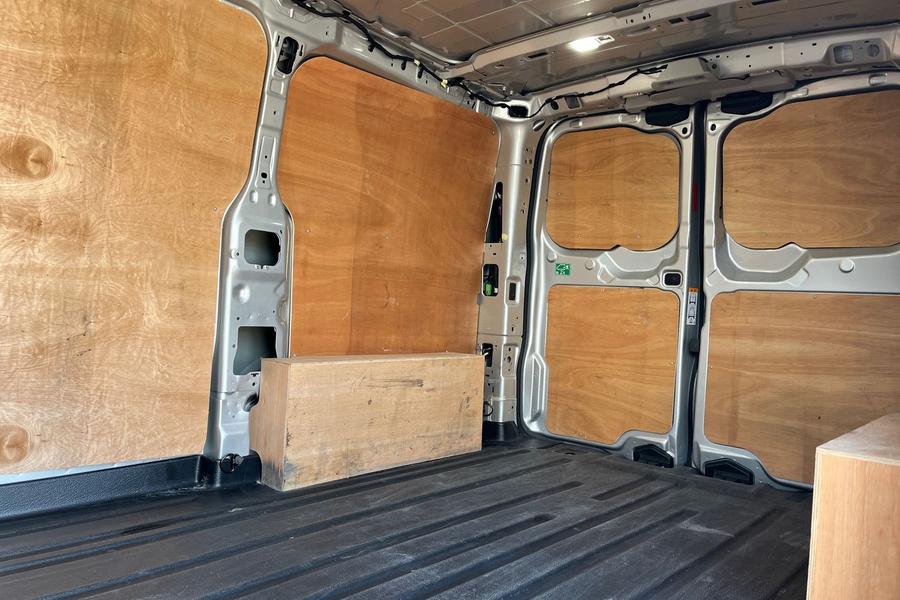 Ford TRANSIT CUSTOM Photo autoimg-7b31b12c7525b77e874410bcf1b0e8f5c79797b2.jpg