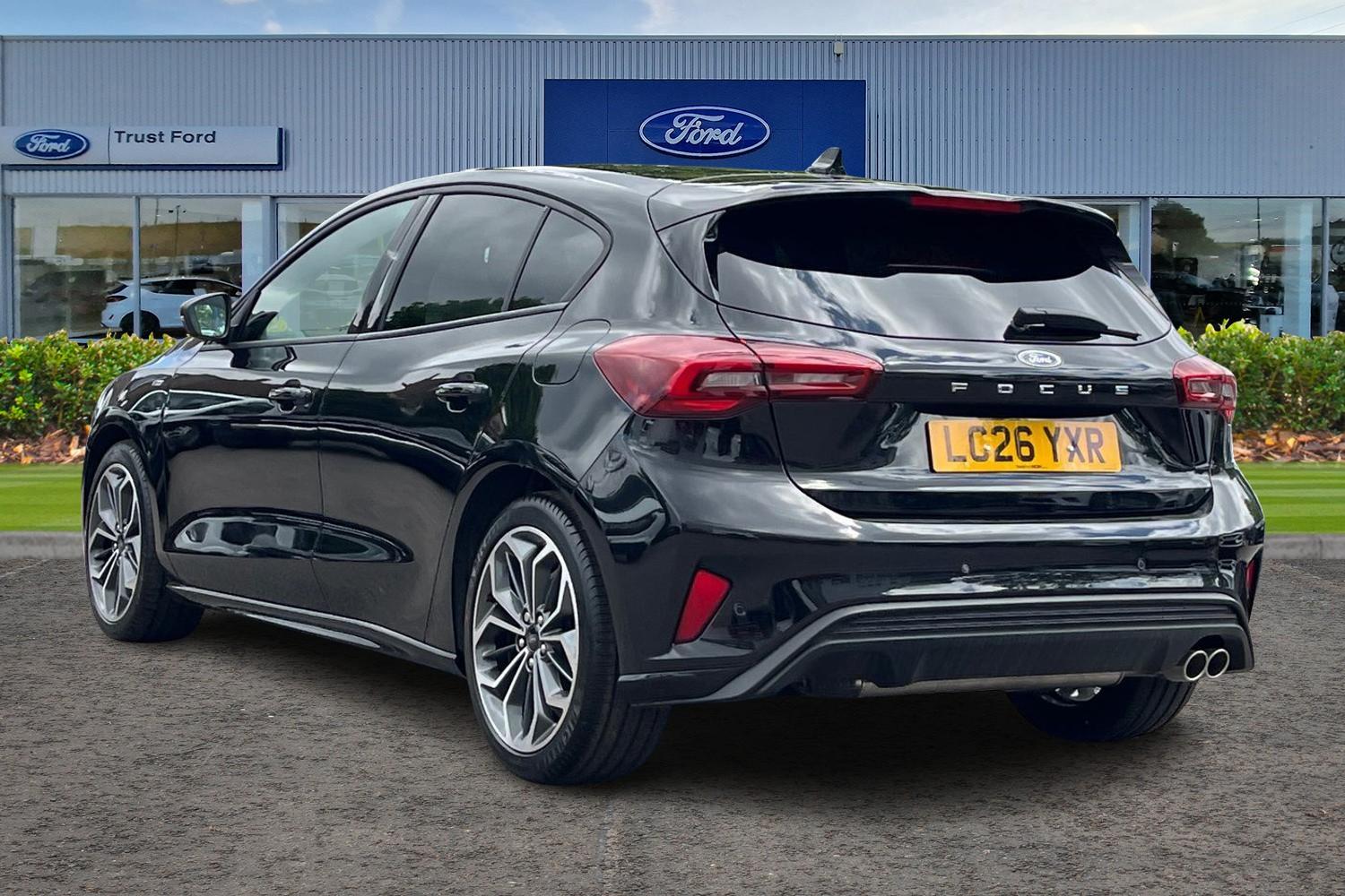 Ford FOCUS Photo 1