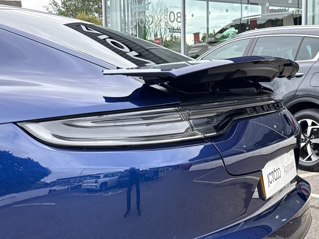 PORSCHE Panamera Photo 35