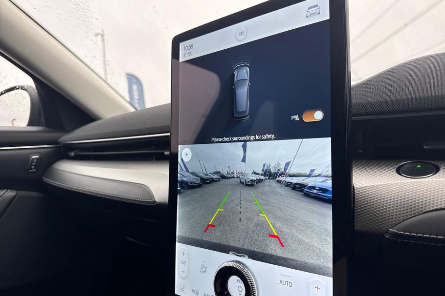 Used Ford MUSTANG MACH-E YM71GXH 25