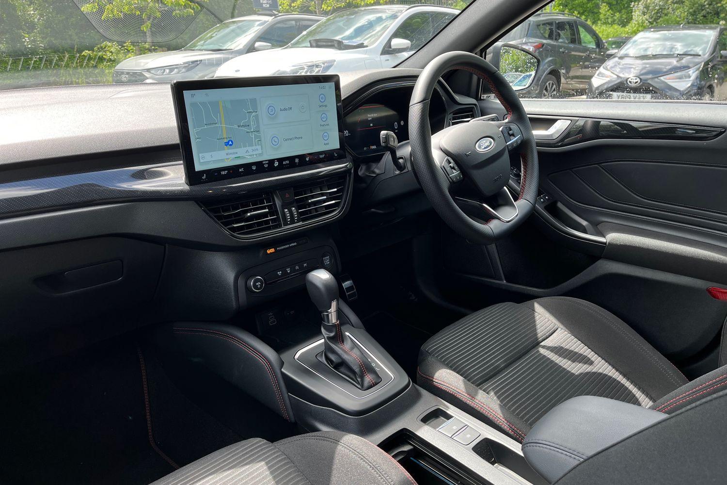 Ford Focus Photo 17