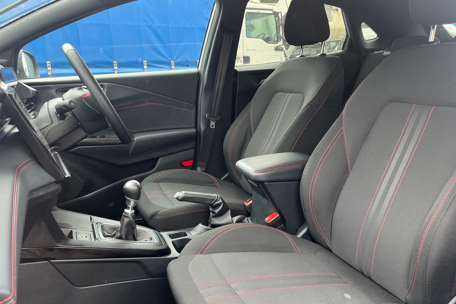 Ford PUMA Photo 18