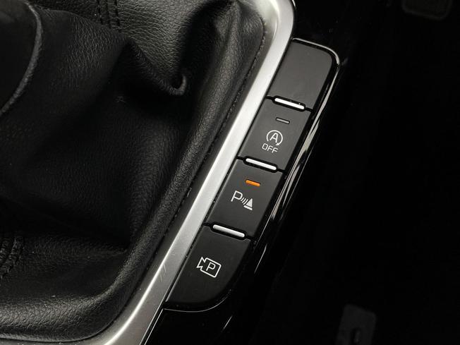 KIA Ceed Photo 42