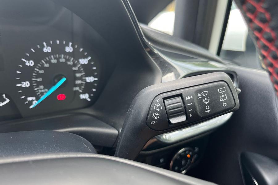 Ford FIESTA Photo autoimg-7b544778fb170ed27017760b7973742e22dd8880.jpg