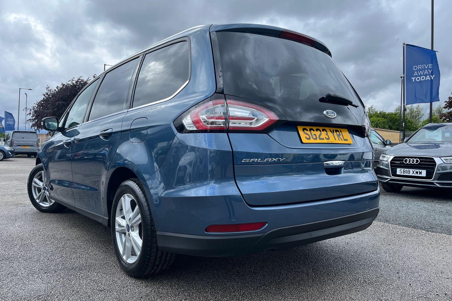 Ford Galaxy Photo 37
