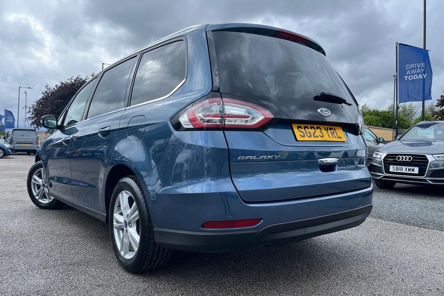 Ford Galaxy Photo autoimg-7b5bb6044e35a4451a5b51842b36da779a94bcf0.jpg
