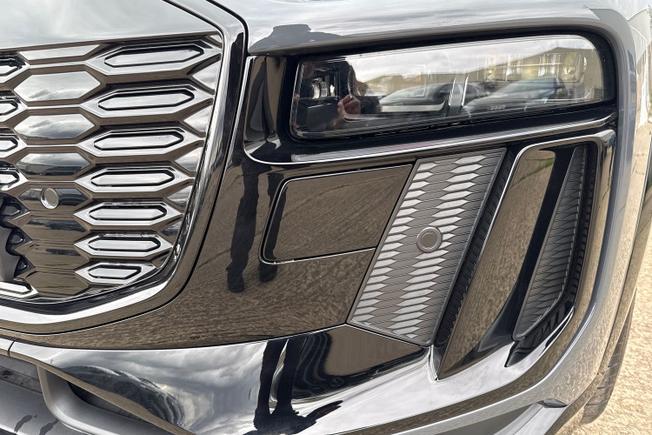 AUDI Q6 E-Tron Photo 59