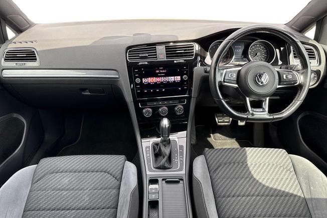 Volkswagen Golf Photo 10