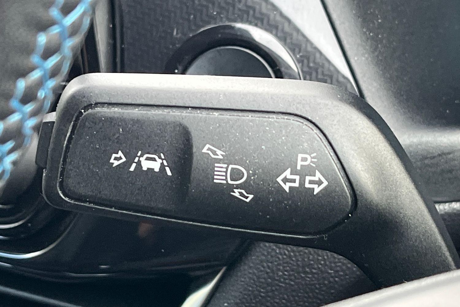 Ford Fiesta Photo 13