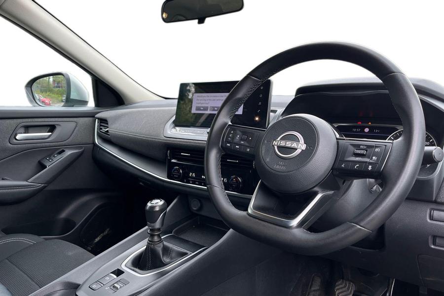 Nissan Qashqai Photo autoimg-7b6617363163c05a23c5fe8ae333423488674d03.jpg