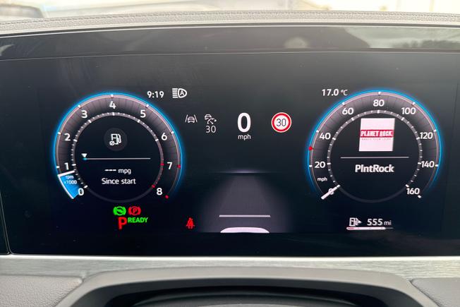 VOLKSWAGEN Passat Photo 36