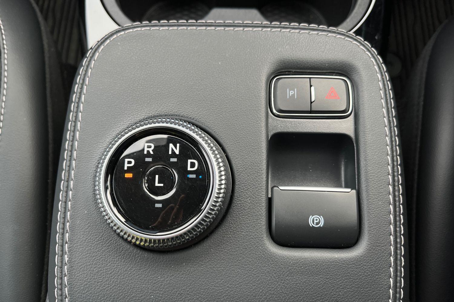 Ford MUSTANG MACH-E Photo 35