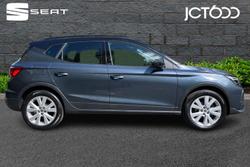 SEAT Arona Photo 4