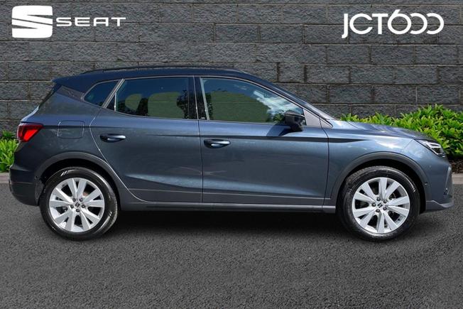 SEAT Arona Photo 4