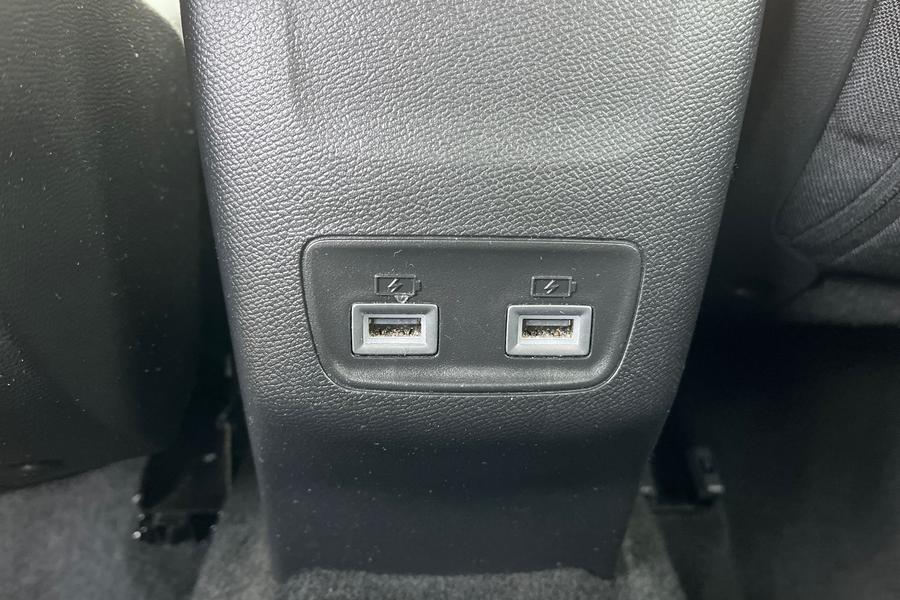 Peugeot 2008 Photo autoimg-7b6b5d2ac5c0390c0aa300c4e0902ce8fd226230.jpg