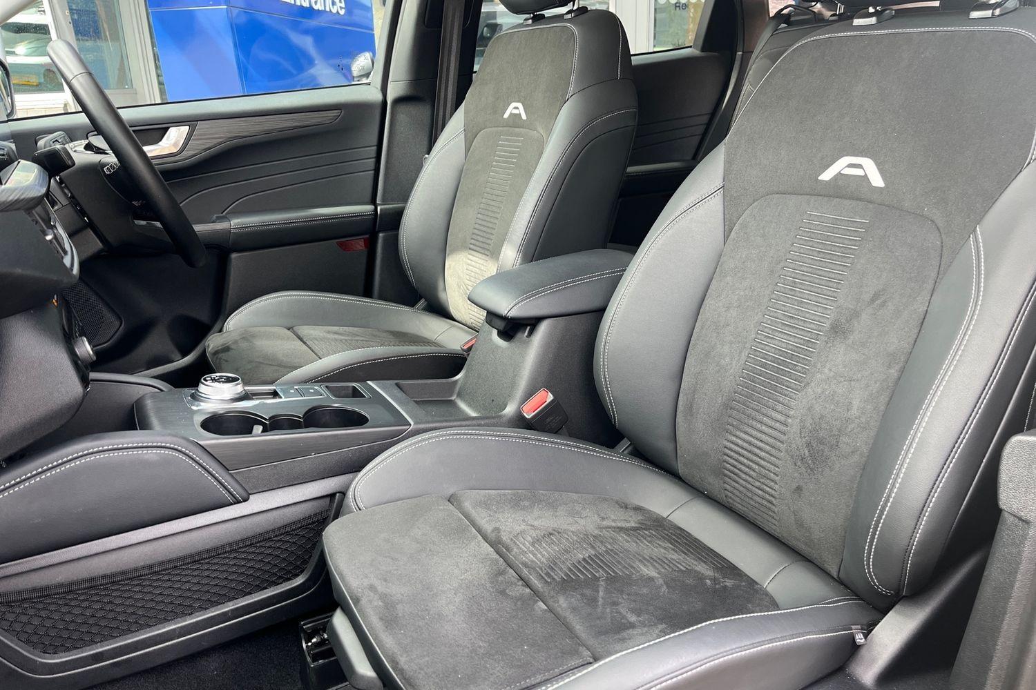 Ford Kuga Photo 18