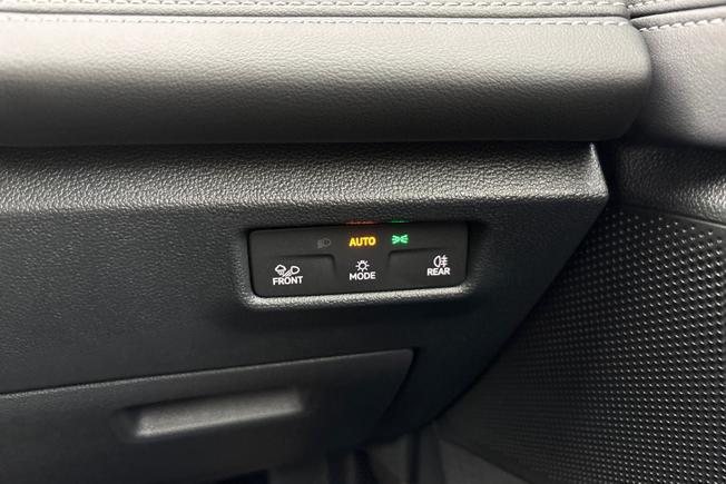 VOLKSWAGEN Tiguan Photo 28
