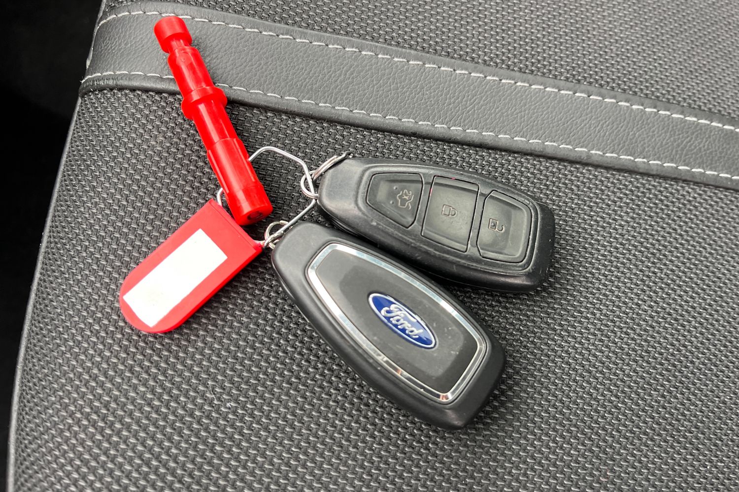 Ford GRAND C-MAX Photo 21