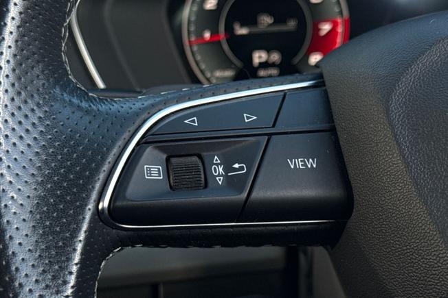 AUDI Q5 Photo 16