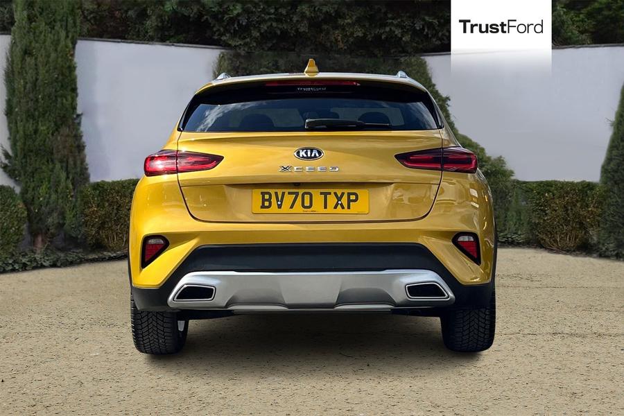Kia XCEED Photo autoimg-7b79e69c0bad4ef6880e985fa6444bff01850756.jpg